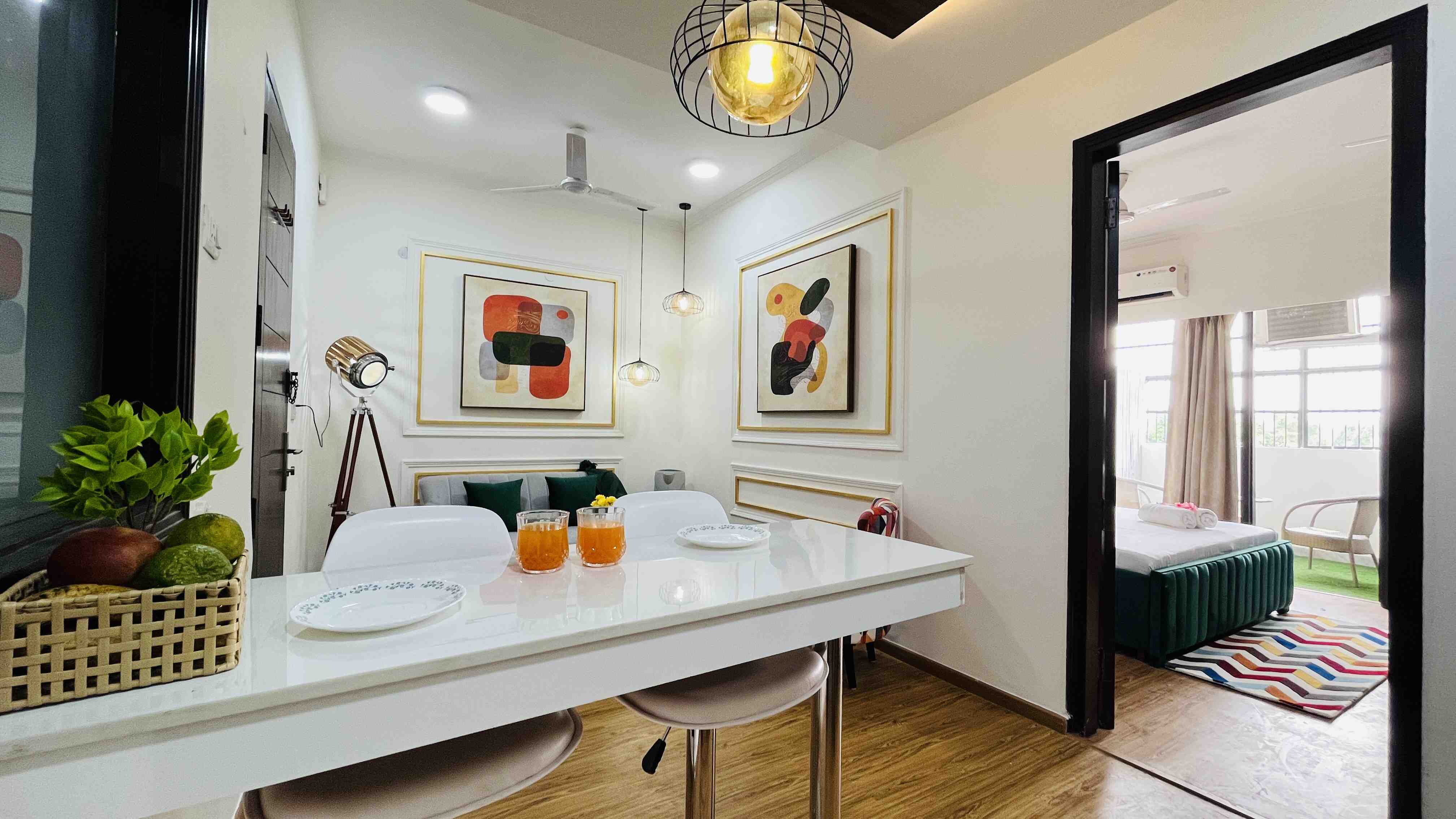 4BHK - City Centre, Noida