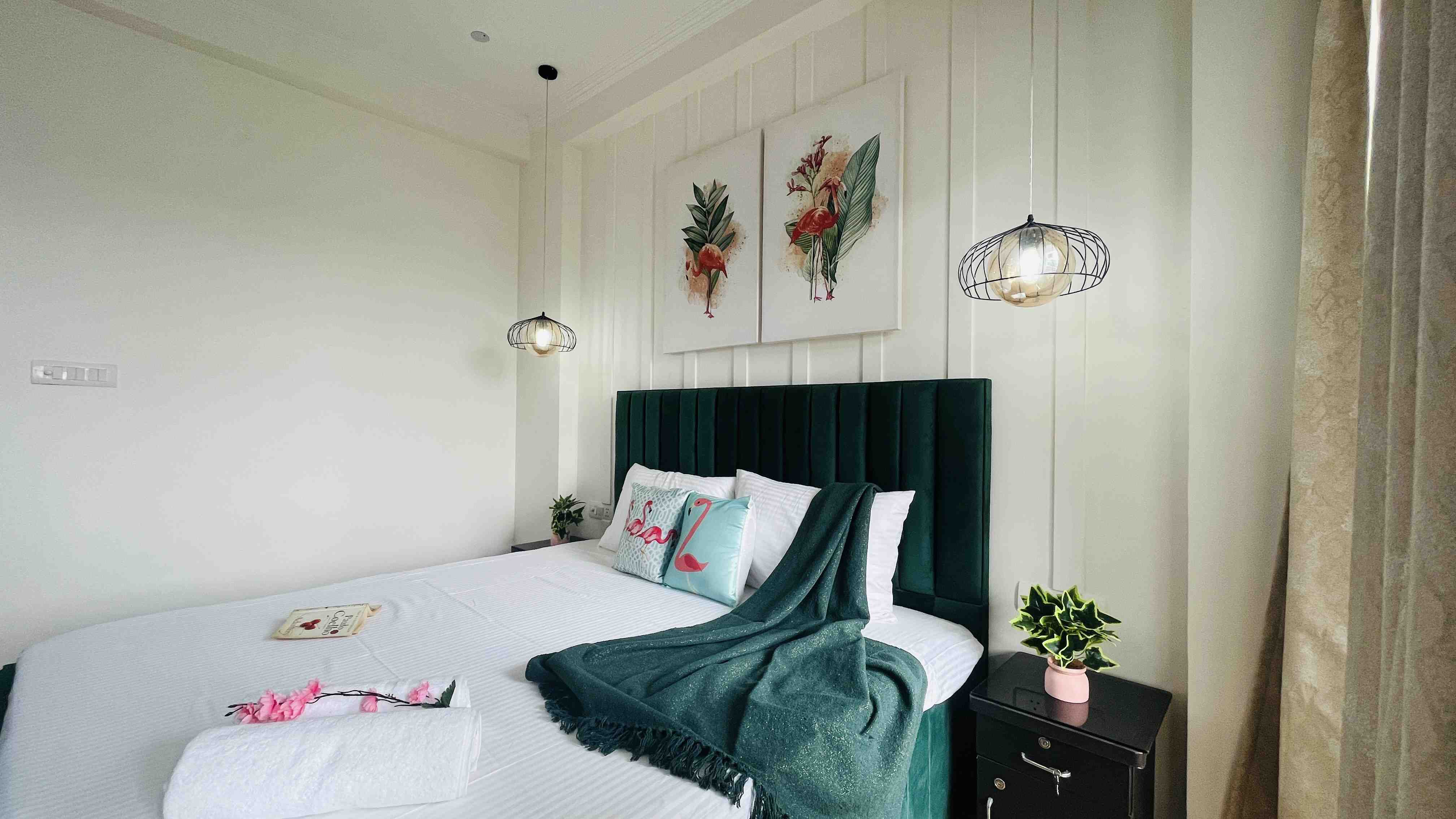 4BHK - City Centre, Noida